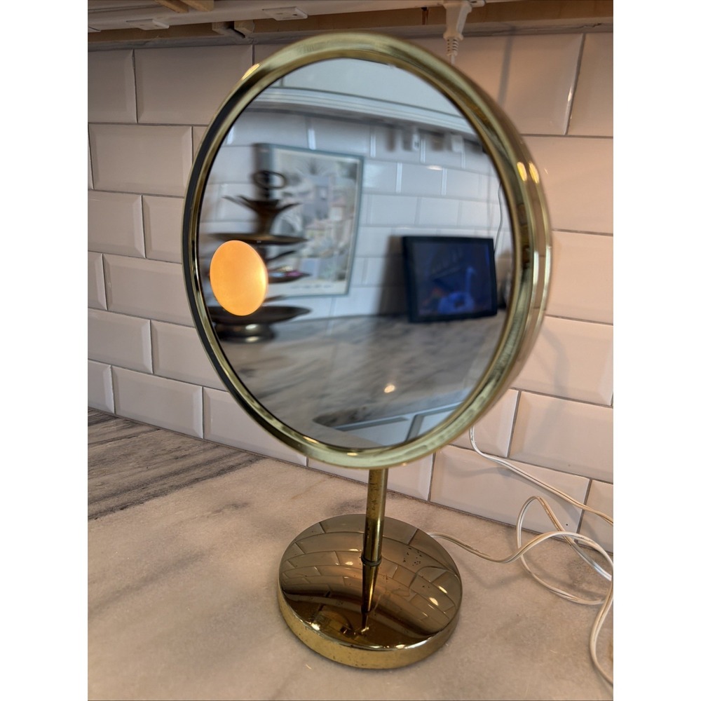 Vintage Jerdon 1980's Brassgold Lighted Vanity Mirro 10in Mirror 16in Tall GW995